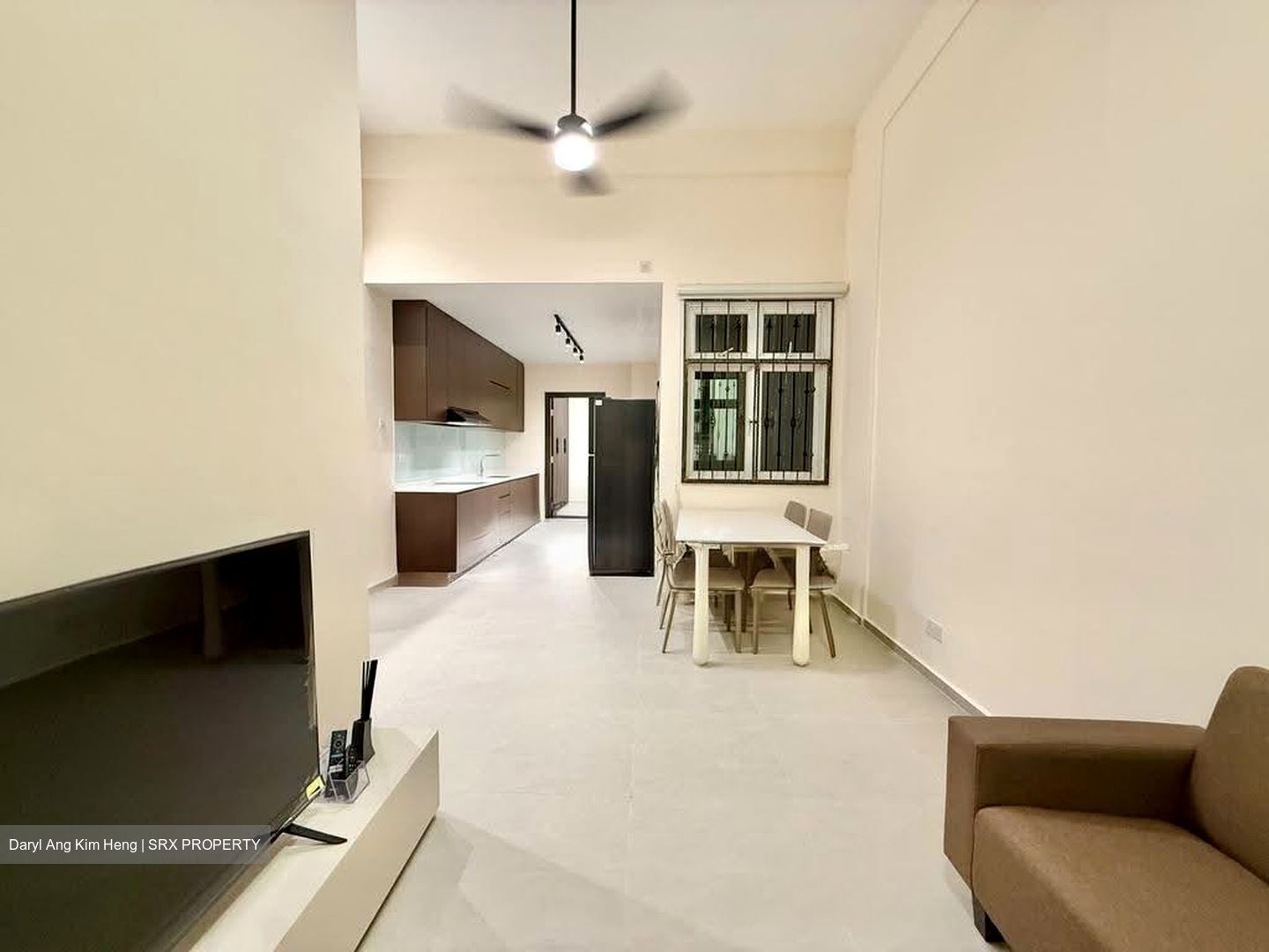 Sunshine Lodge (D19), Apartment #638669871